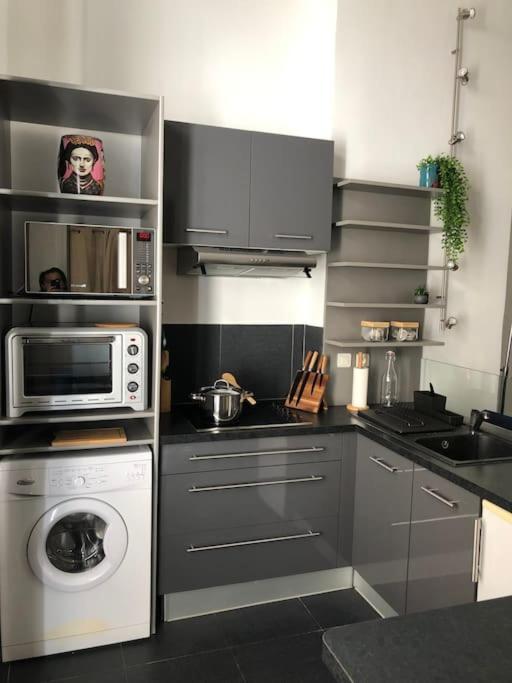 Appartement P2 De Charme - Centre-Ville Nîmes Dış mekan fotoğraf