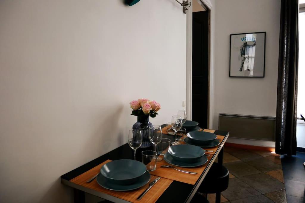 Appartement P2 De Charme - Centre-Ville Nîmes Dış mekan fotoğraf